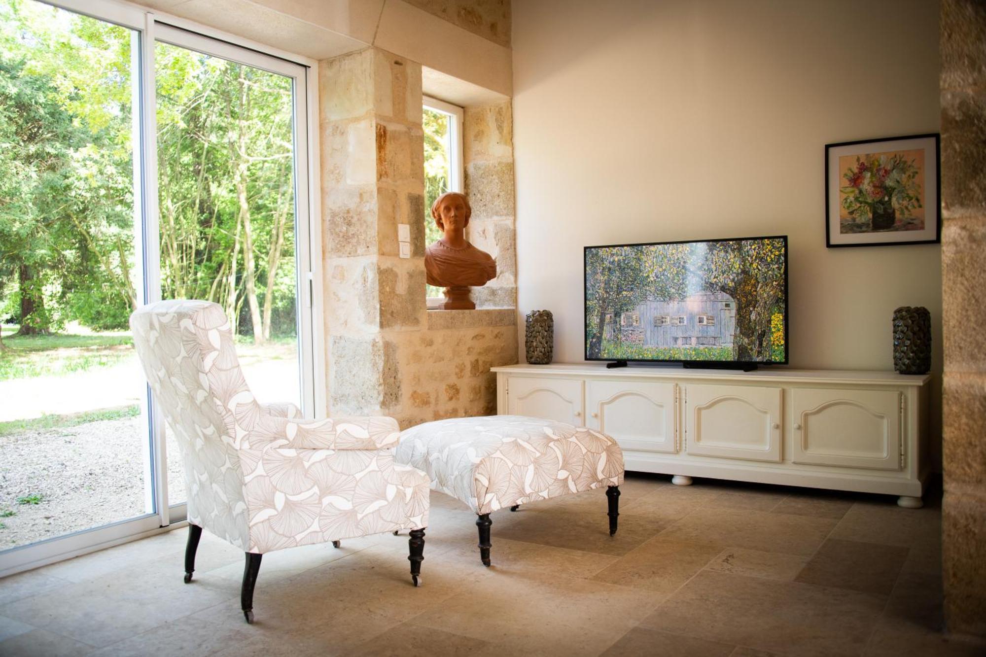 Bed and Breakfast Domaine De La Briouse Sanxay Екстер'єр фото